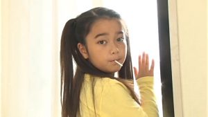 星ゆうみ（8）の握られた手の平が物語る感動のドキュメント！ - ジュニアアイドルJS・JCは俺の嫁