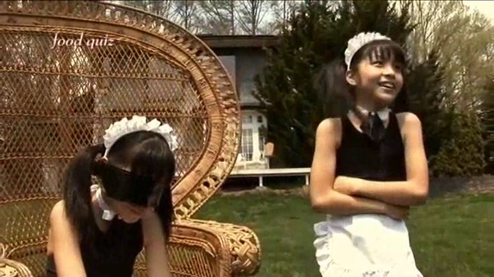 ちさみさ初めてのお泊り!「伊藤ちさと・伊藤みさと」メイド目隠し